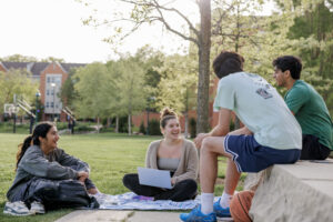 Dining and Housing | WashU