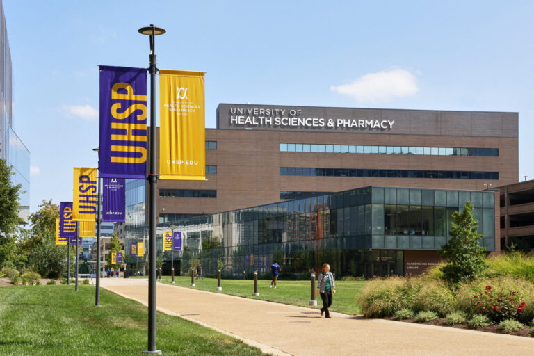 WashU to launch school of pharmacy
